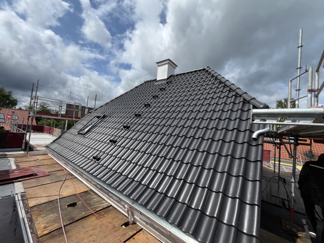 Tagarbejde i Hellerup, nær Lyngby